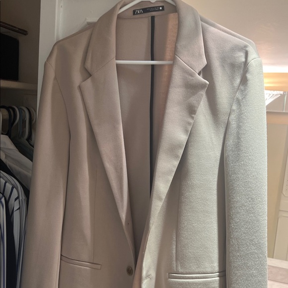 Zara Light Tan Blazer - Picture 2 of 4